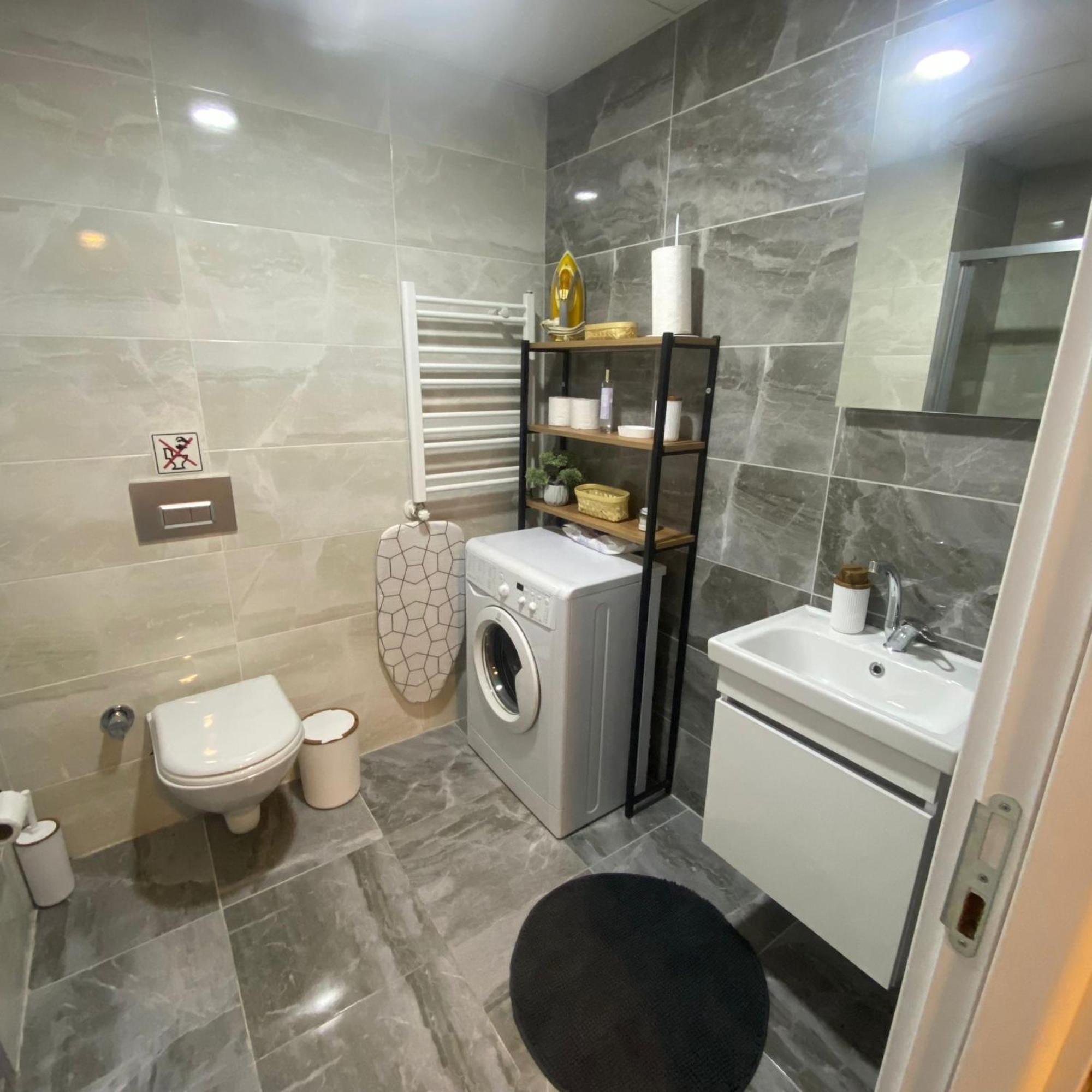 Cosy Awesome Furnished Daire İstanbul
