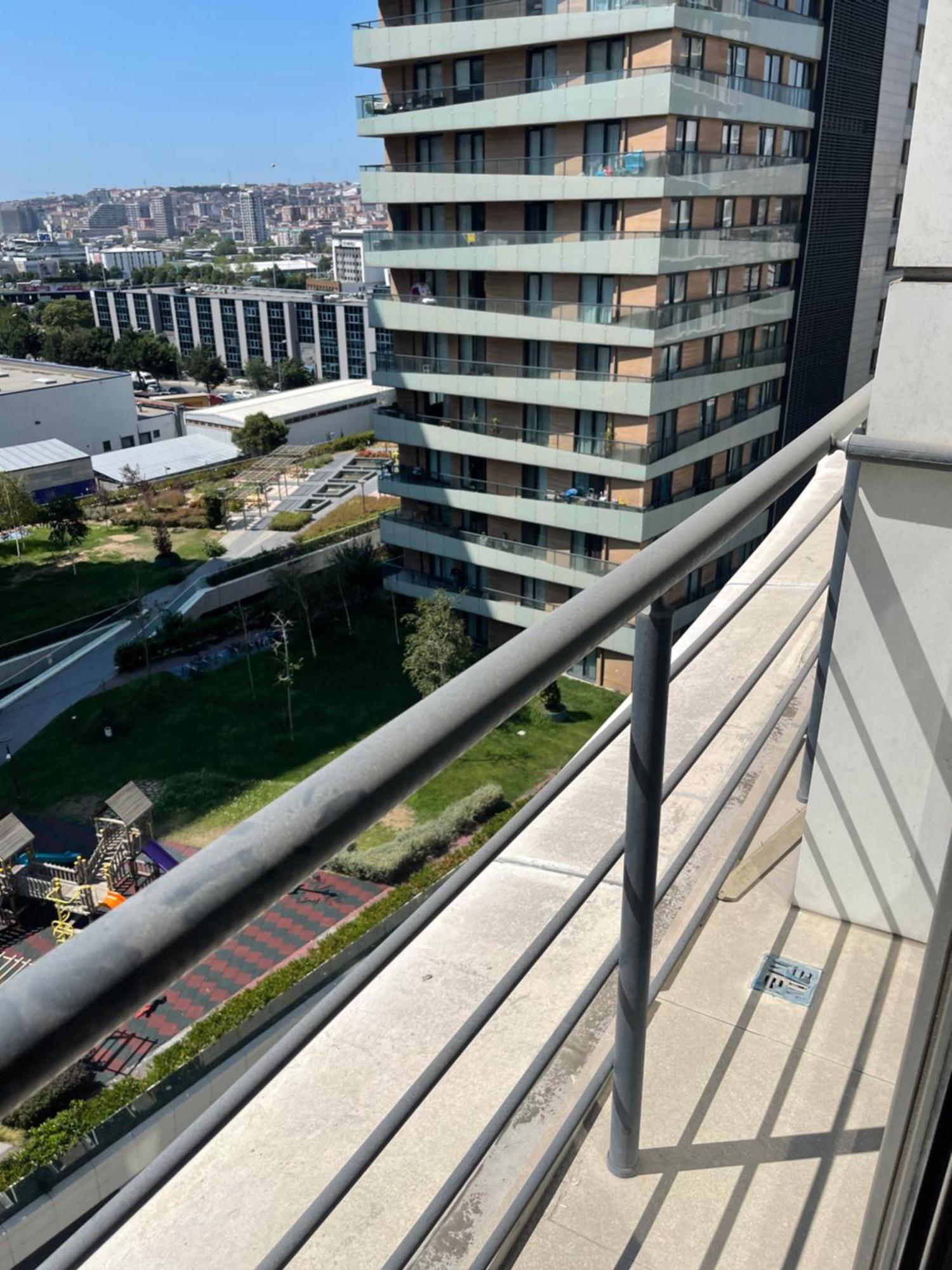 Cosy Awesome Furnished Daire İstanbul